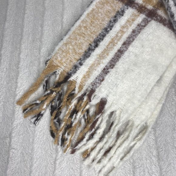 Quagga Tan Brown Plaid Soft Blanket Scarf - Picture 2 of 11